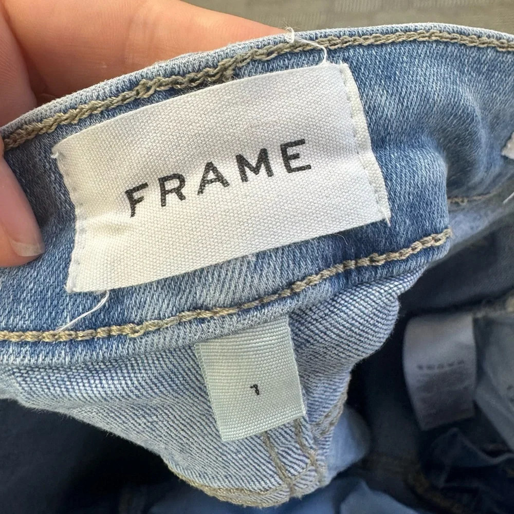 Frame Denim Le One Crop Mini Boot in Caspio Wash, size 1 (25-29) - Picture 6 of 12